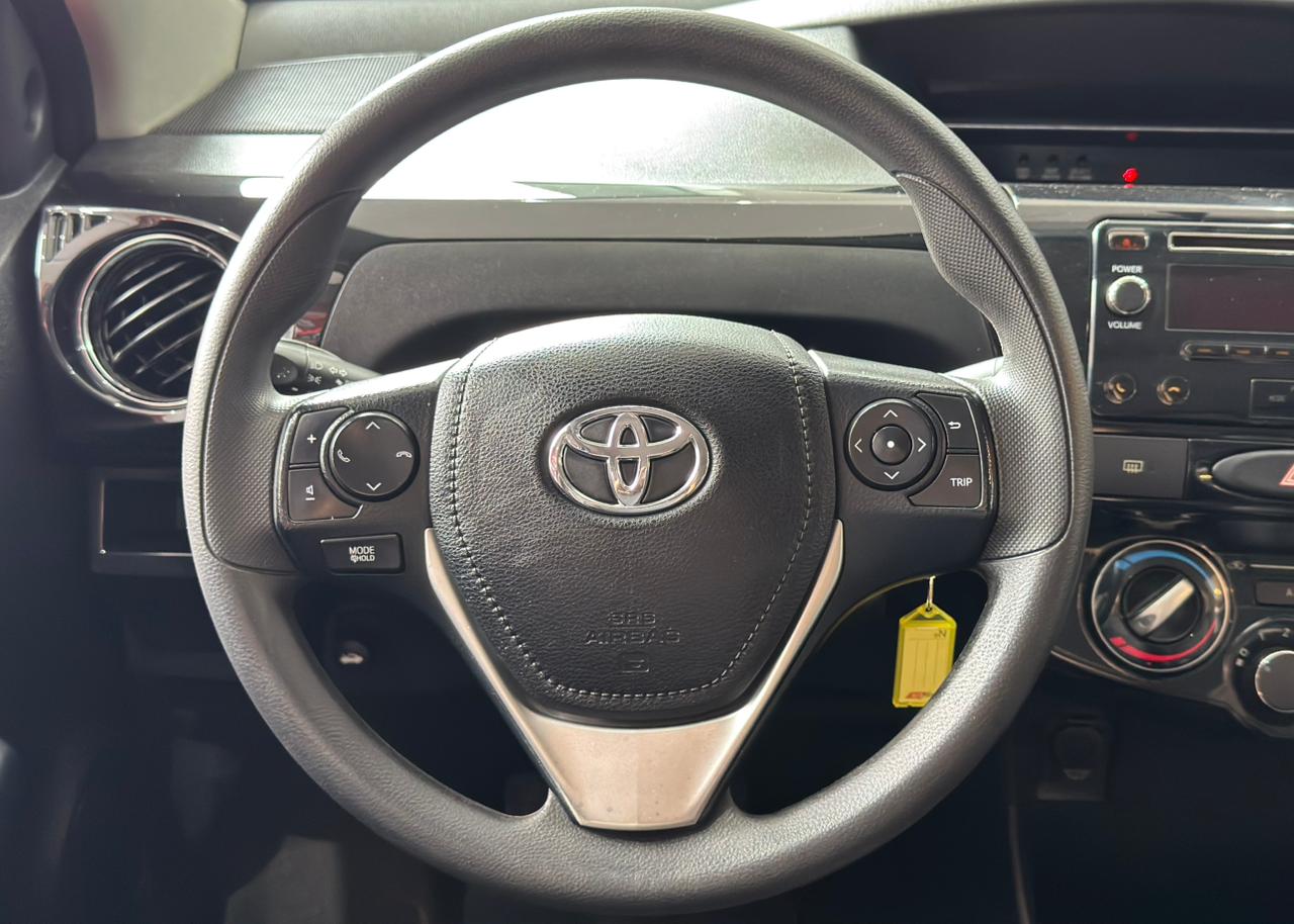 TOYOTA ETIOS