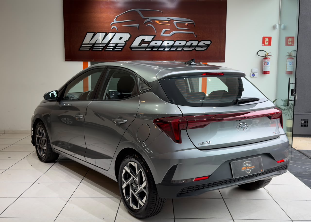 HYUNDAI HB20