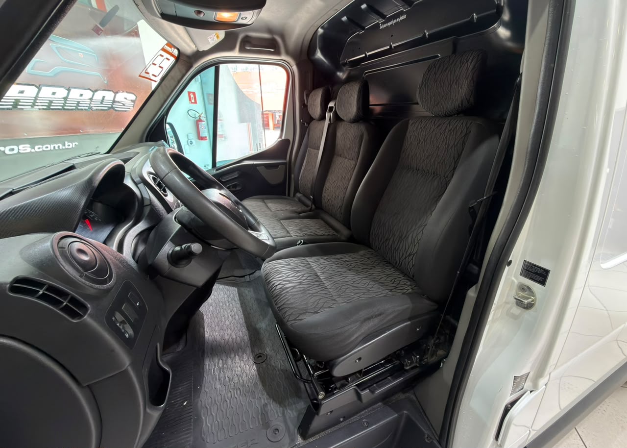 RENAULT MASTER