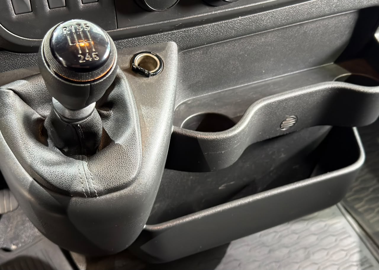 RENAULT MASTER