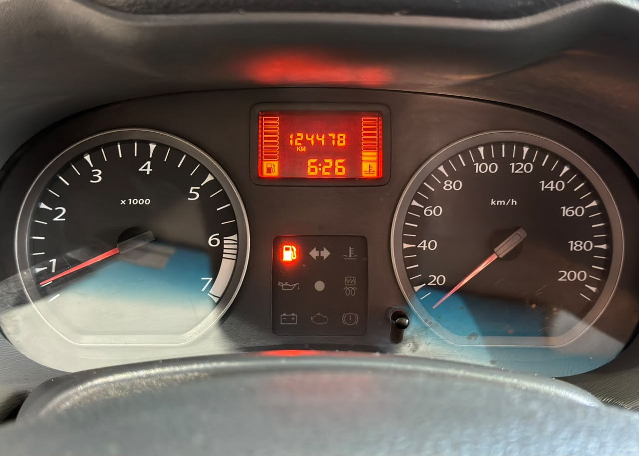 RENAULT DUSTER