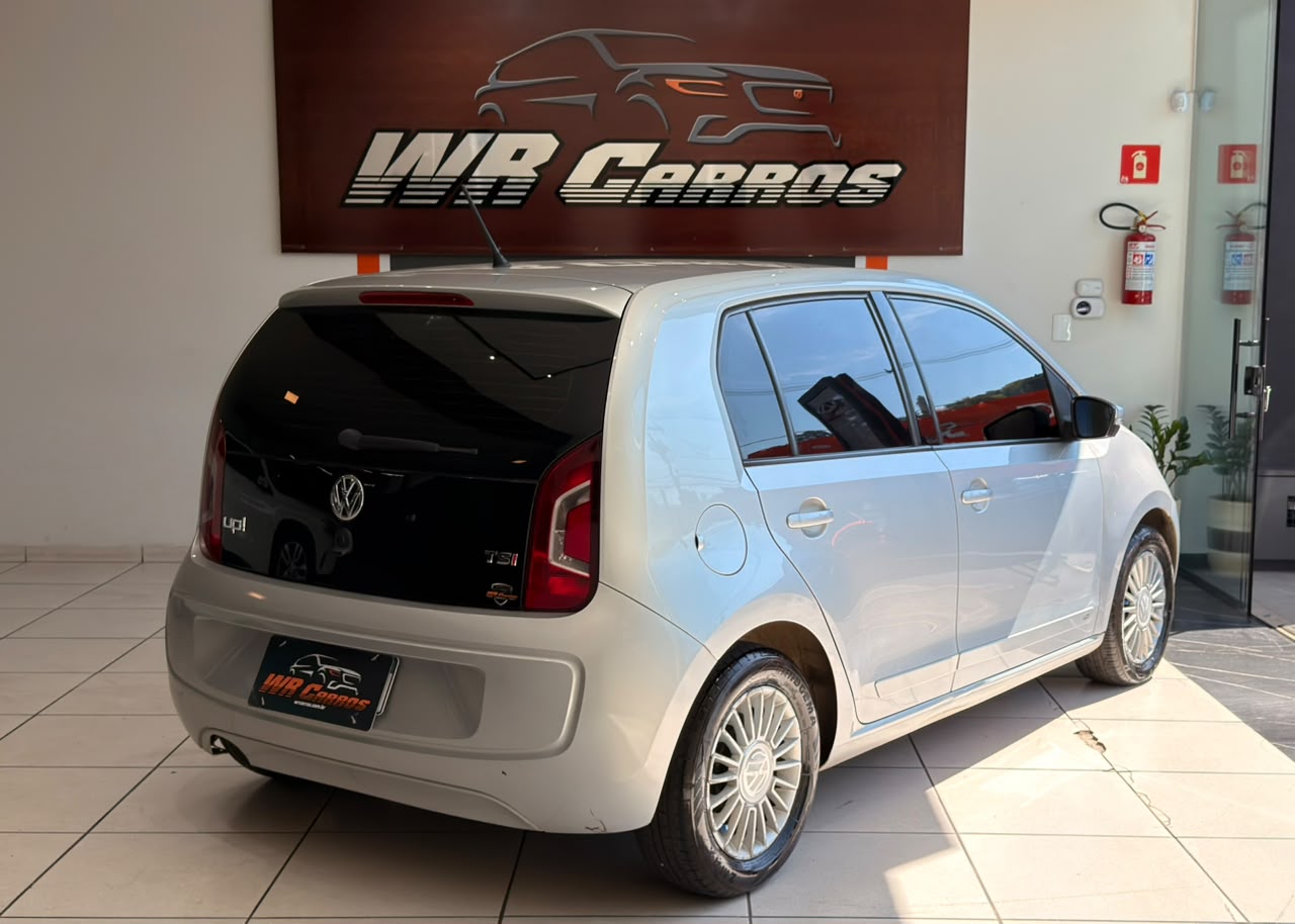 VOLKSWAGEN UP