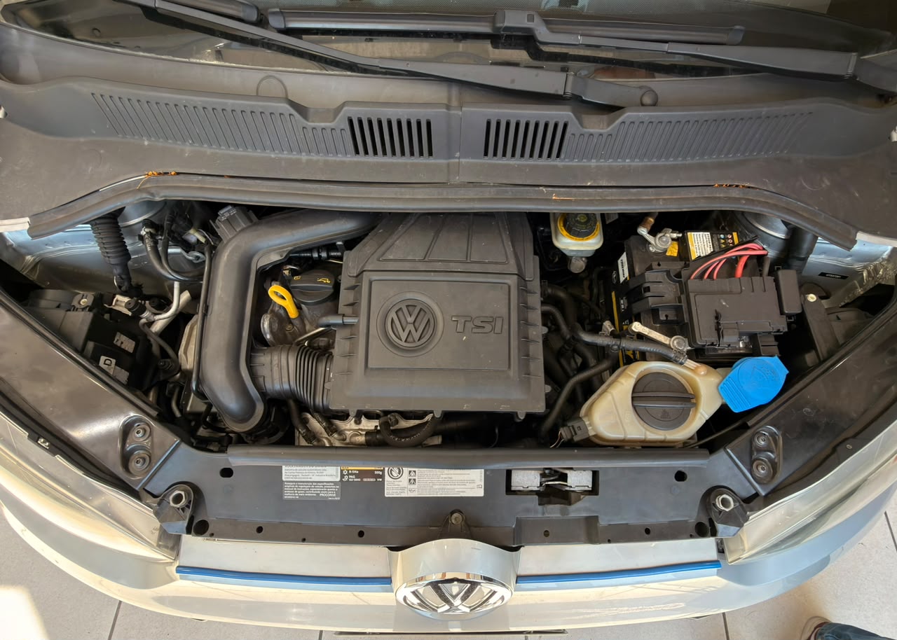 VOLKSWAGEN UP