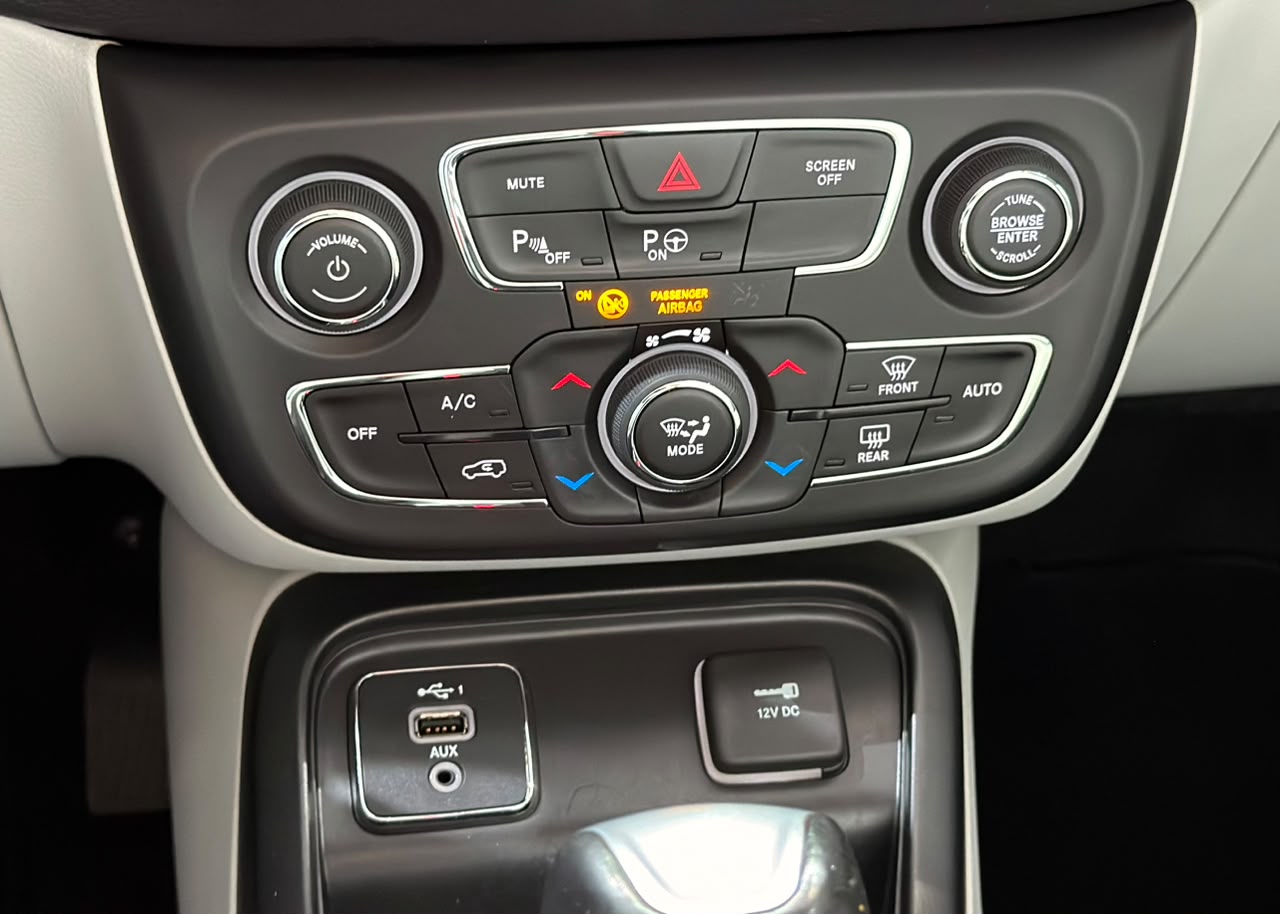 JEEP COMPASS