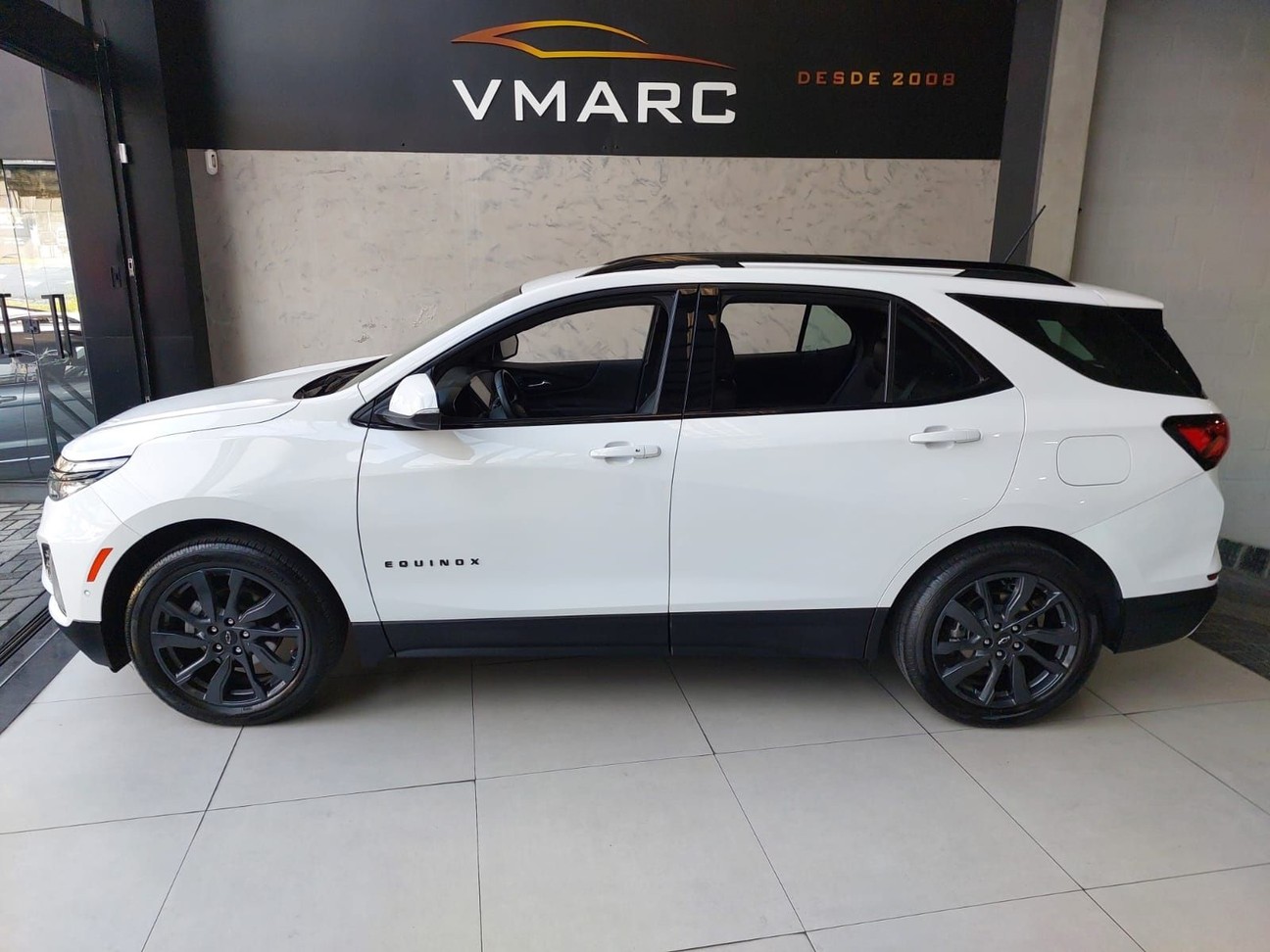 CHEVROLET EQUINOX