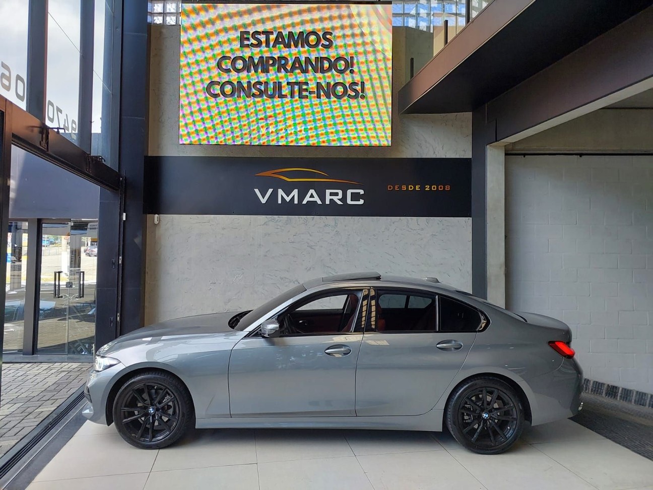 BMW 320i