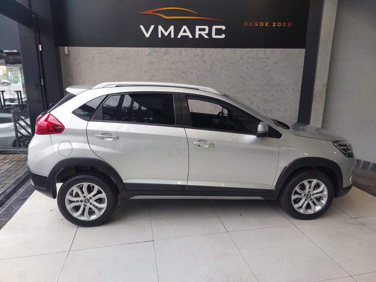 CHERY TIGGO 2