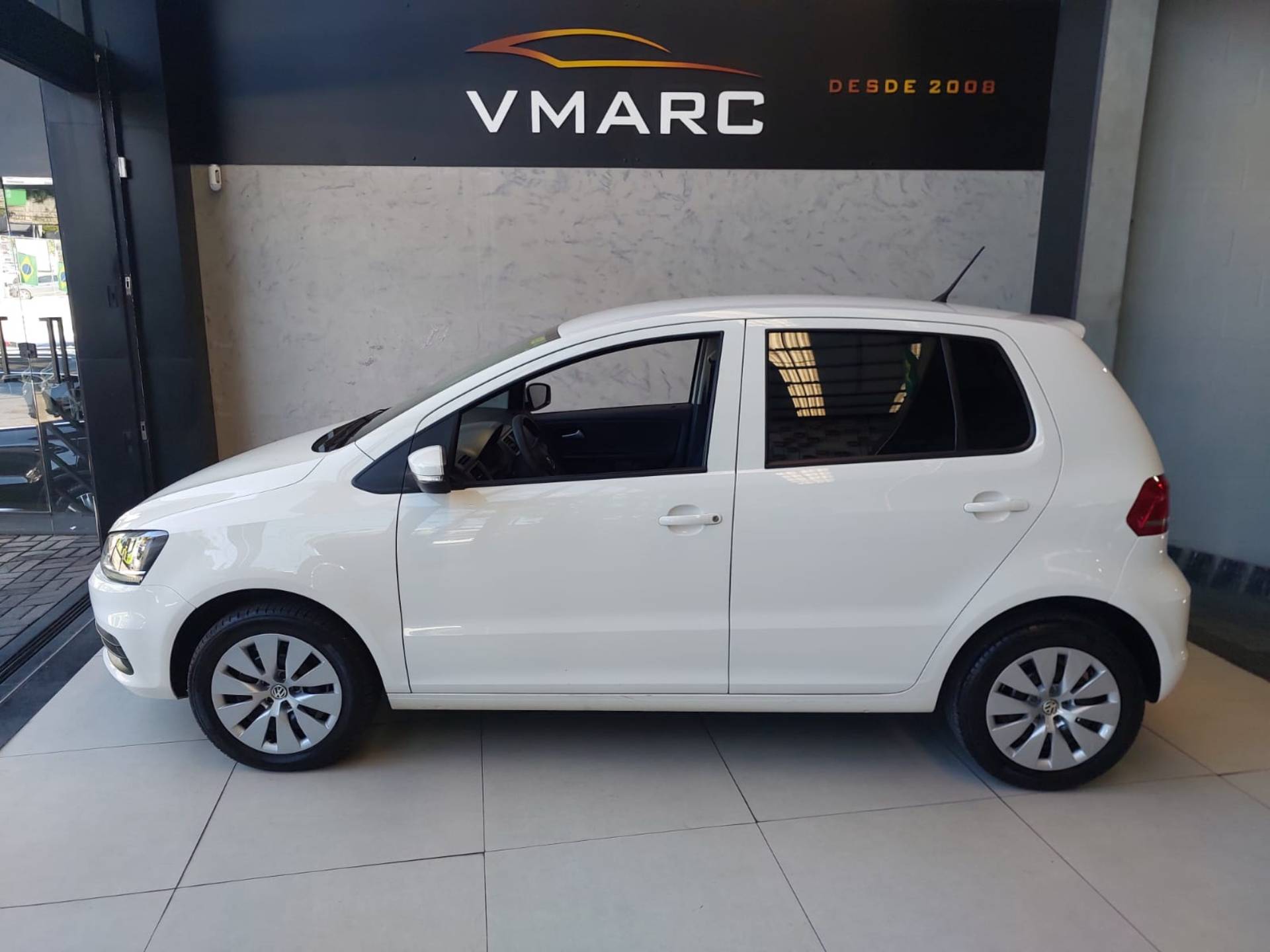 VOLKSWAGEN FOX