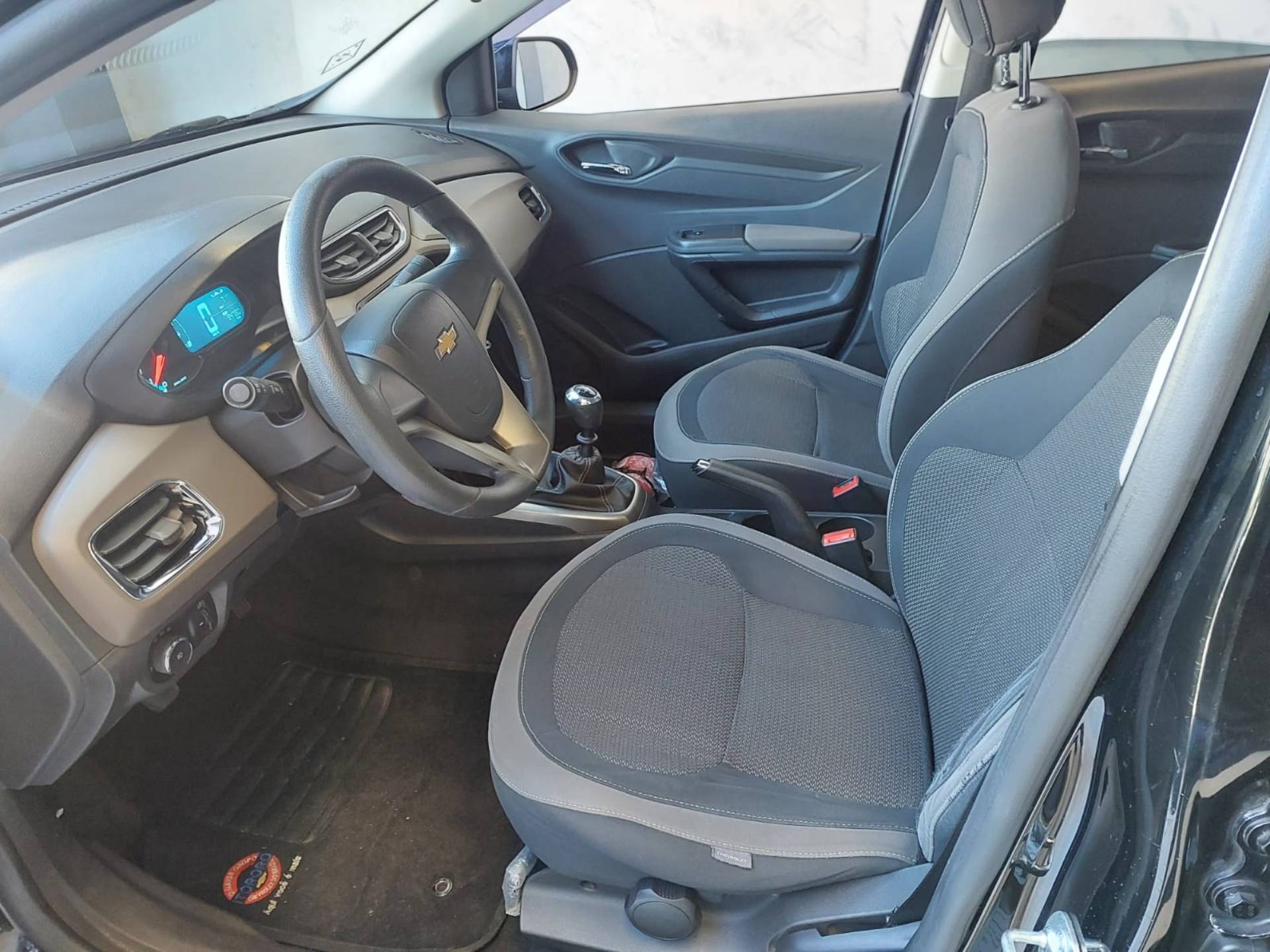 CHEVROLET PRISMA