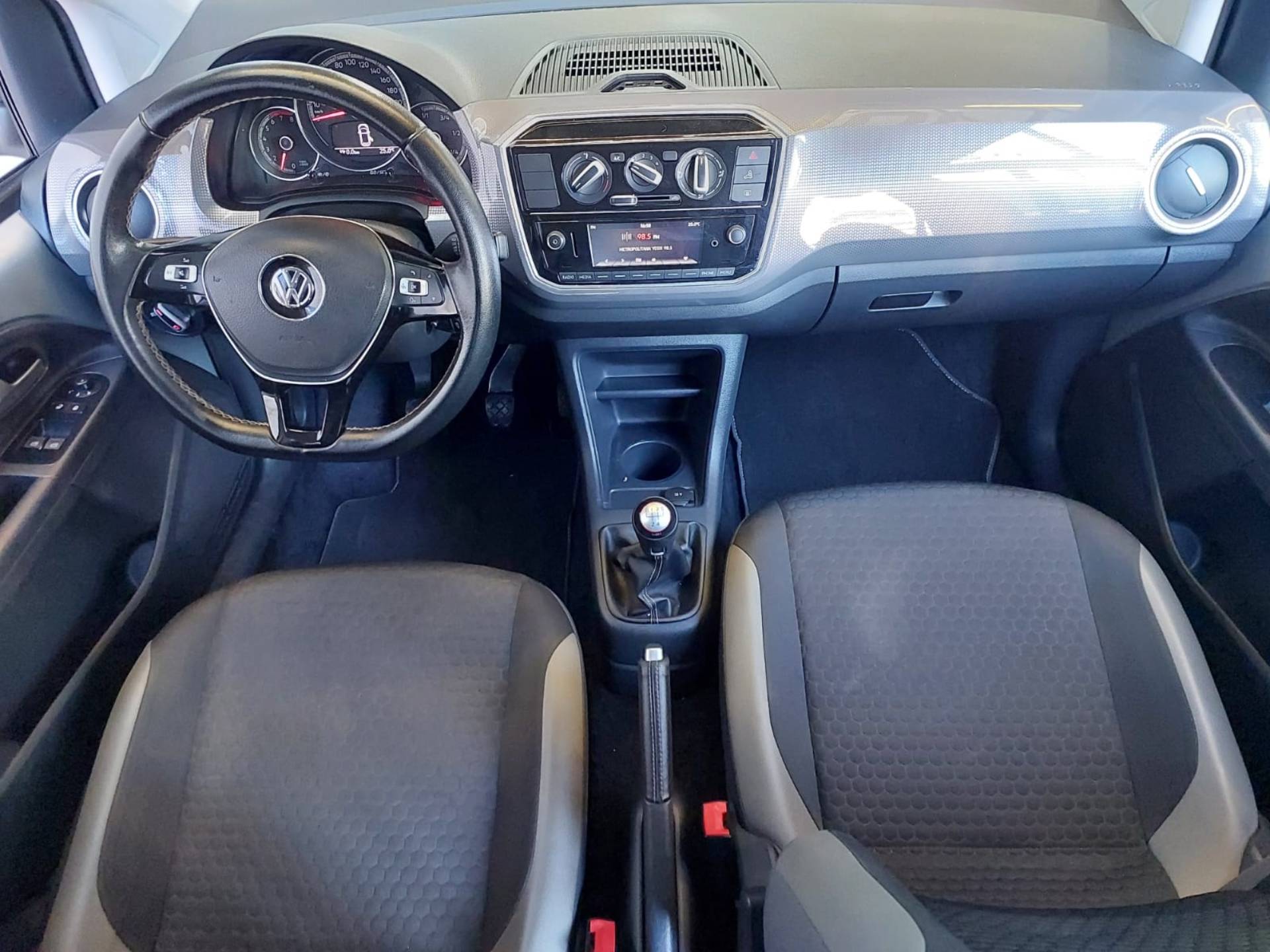 VOLKSWAGEN CROSS UP