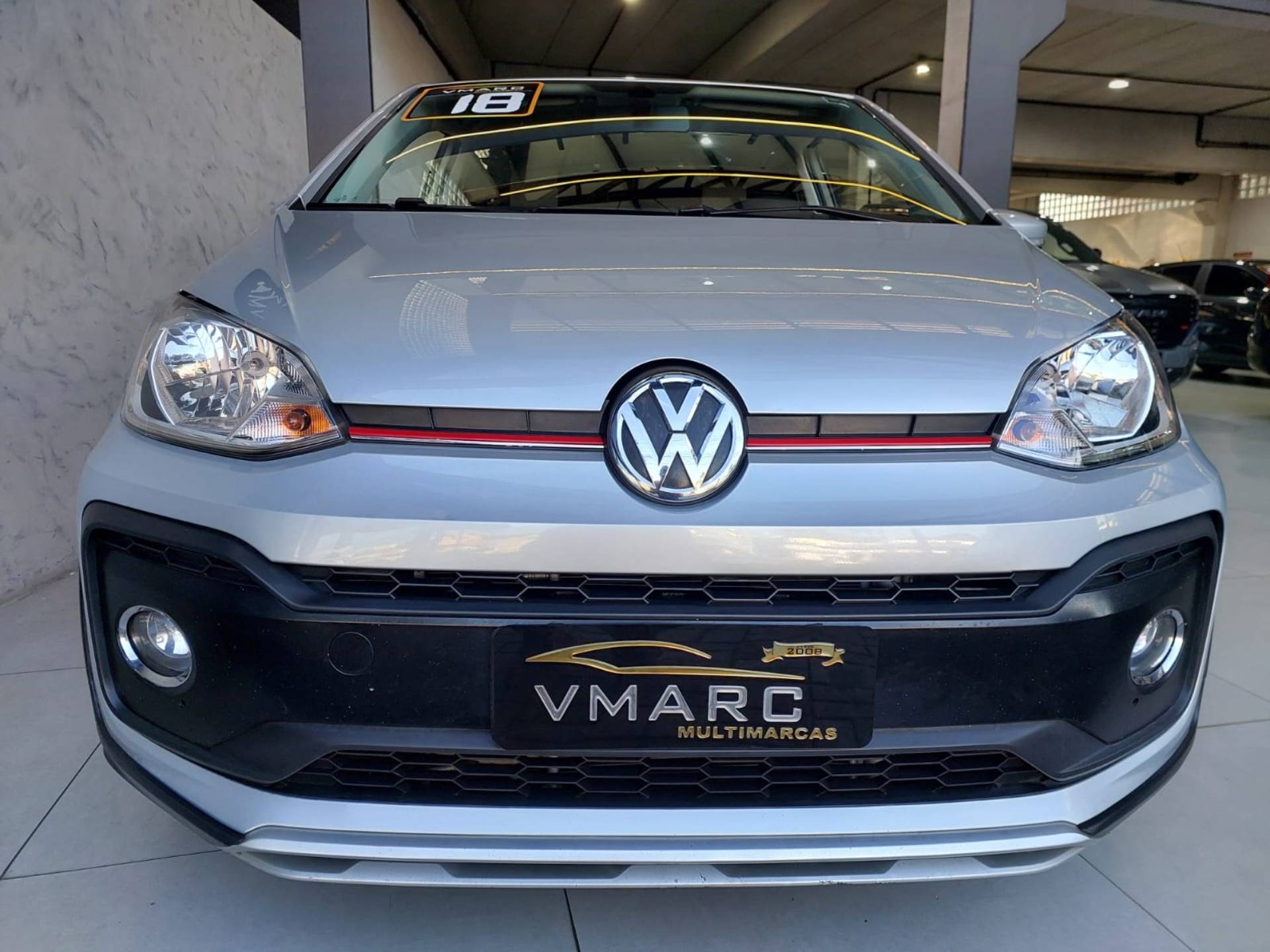VOLKSWAGEN CROSS UP