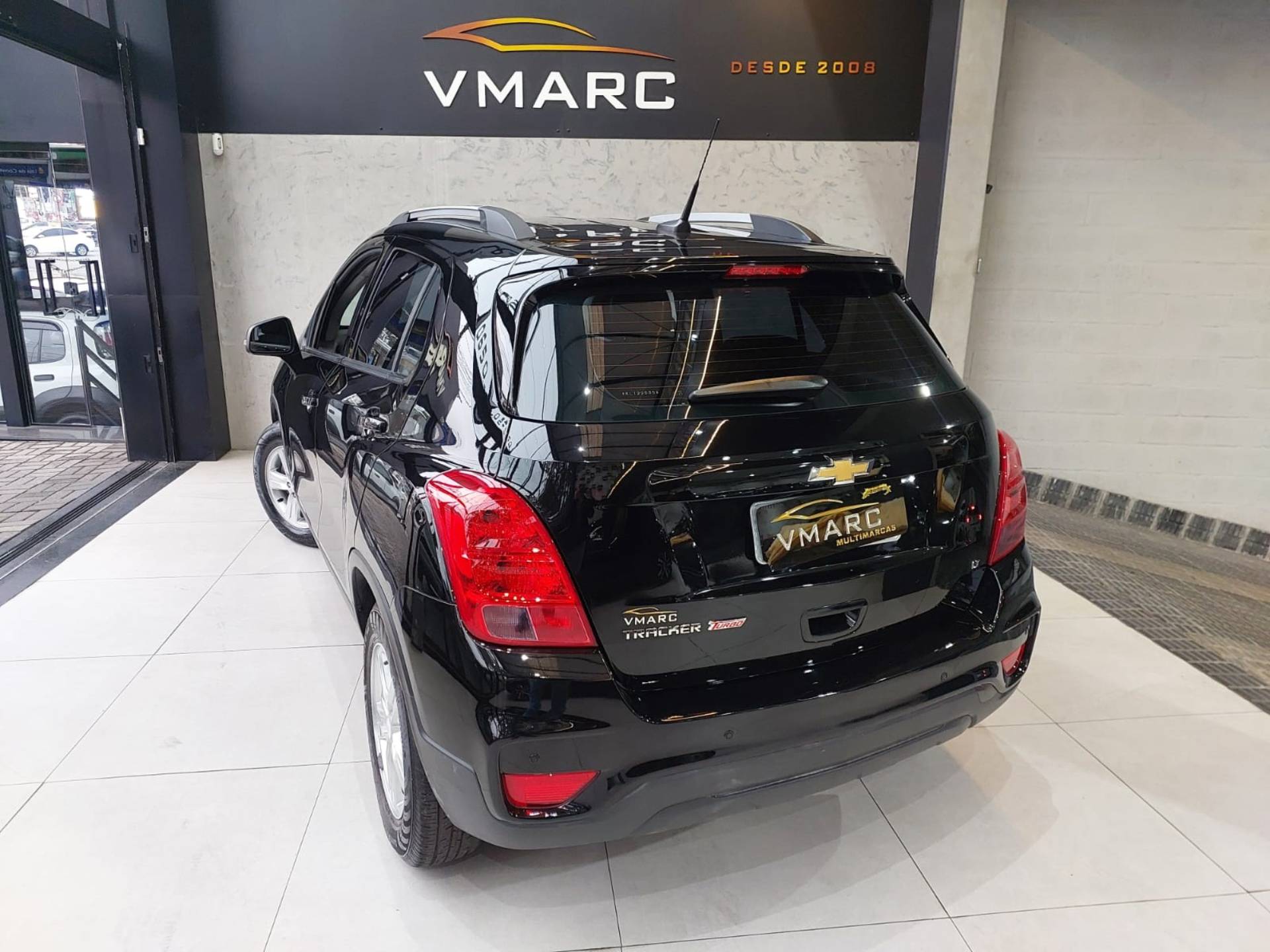 CHEVROLET TRACKER