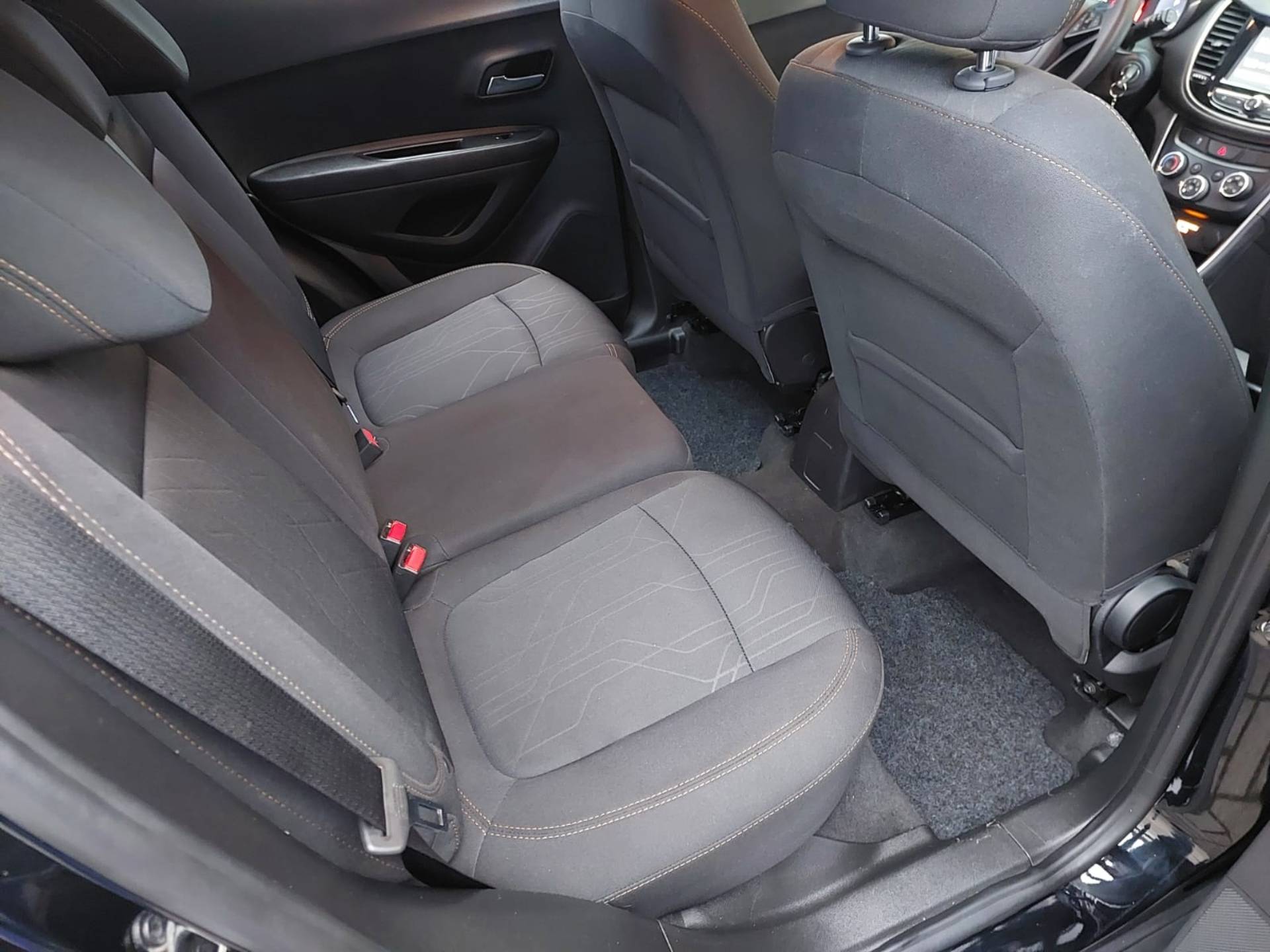 CHEVROLET TRACKER