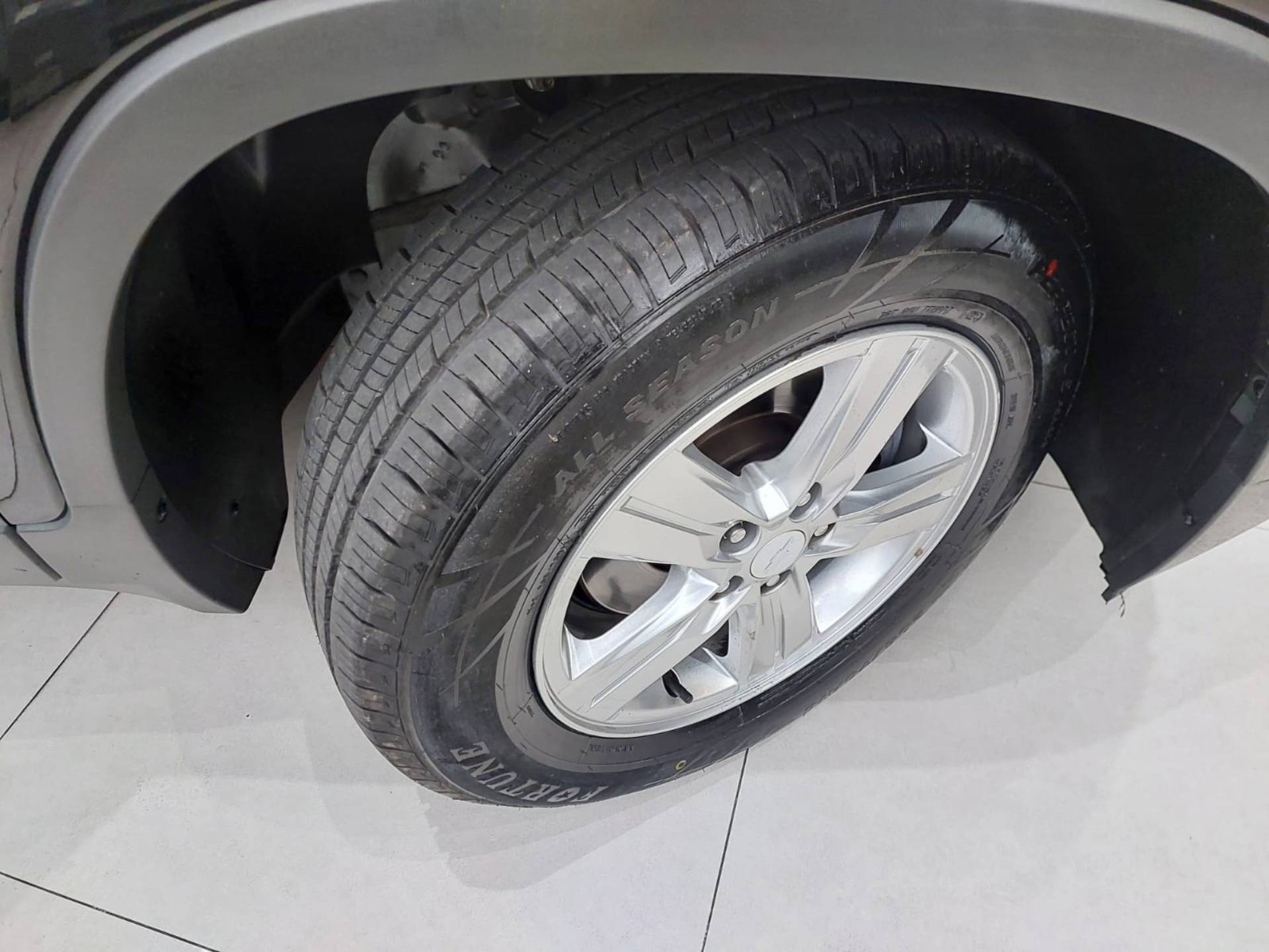 CHEVROLET TRACKER