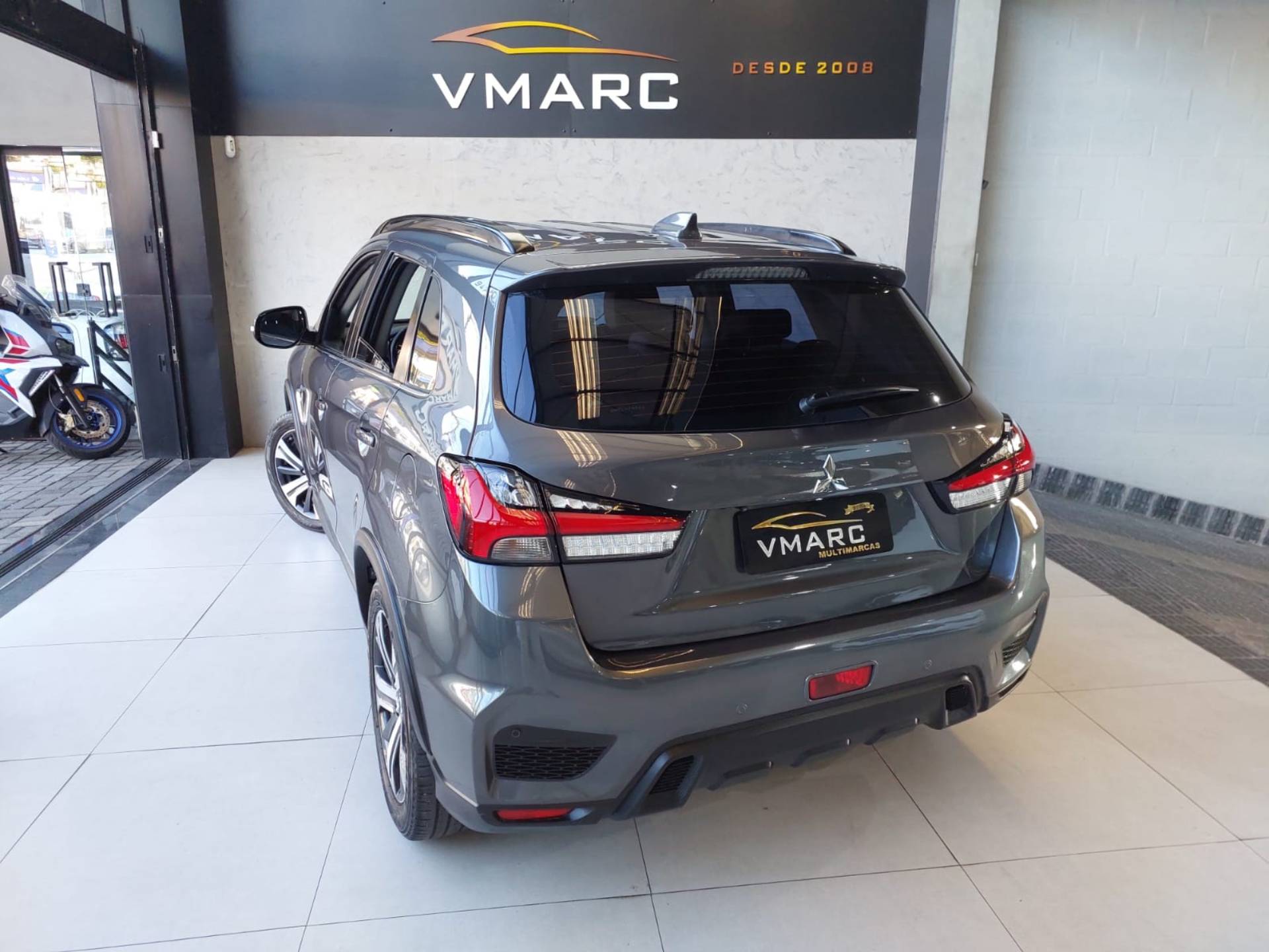 MITSUBISHI OUTLANDER SPORT