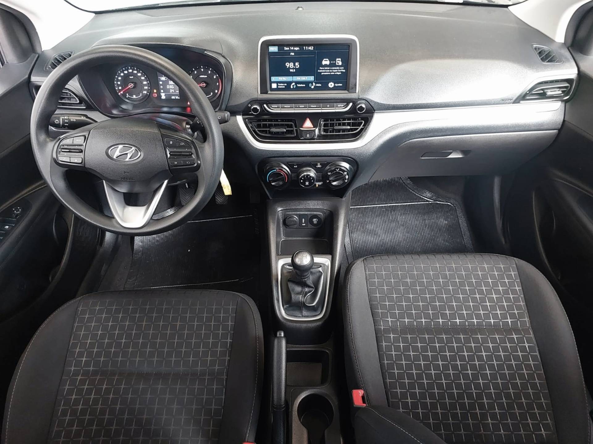 HYUNDAI HB20