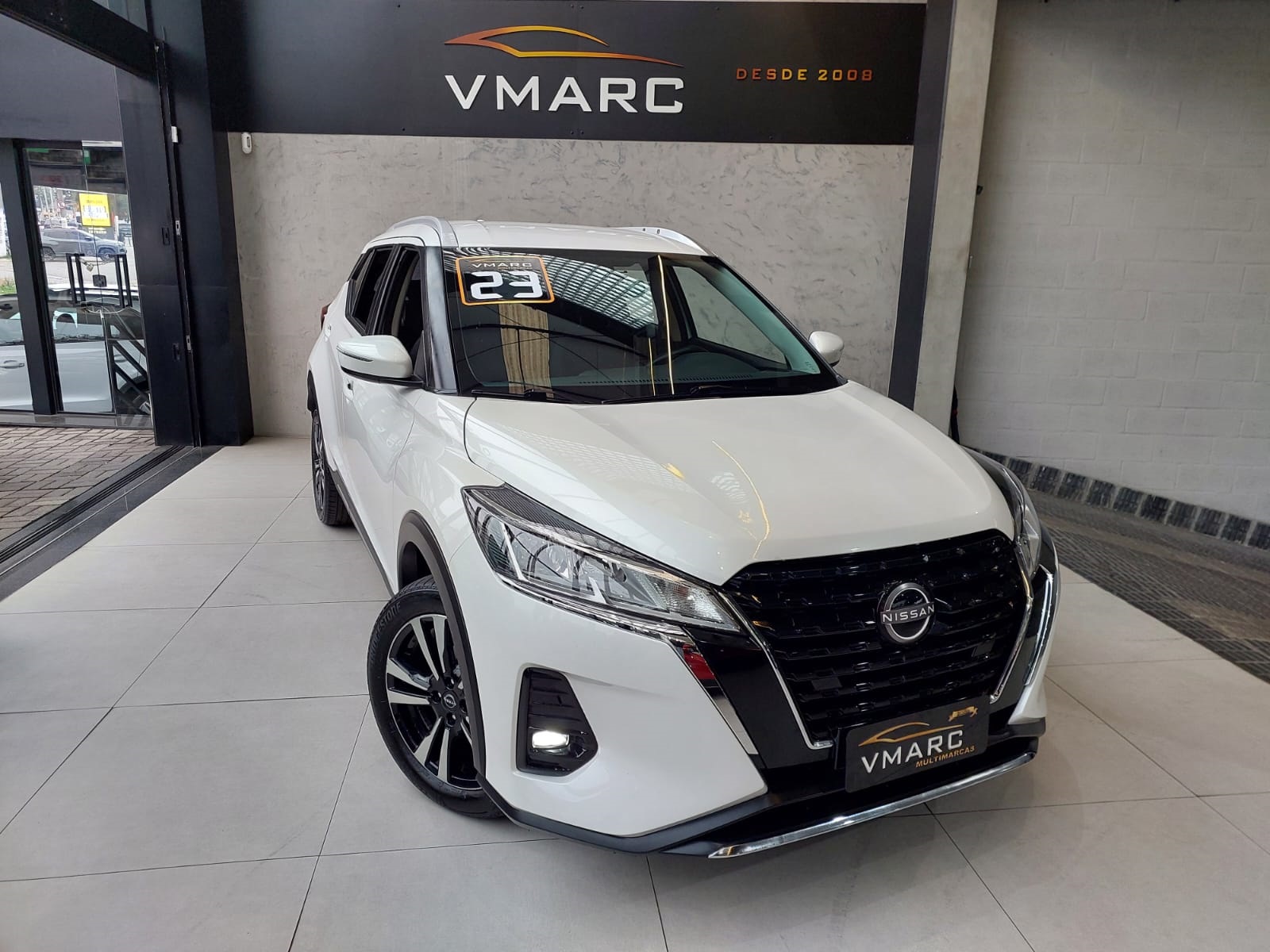 NISSAN KICKS