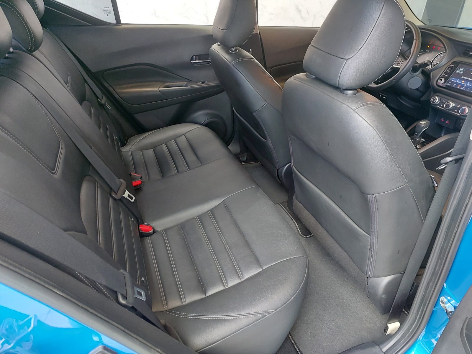 NISSAN KICKS