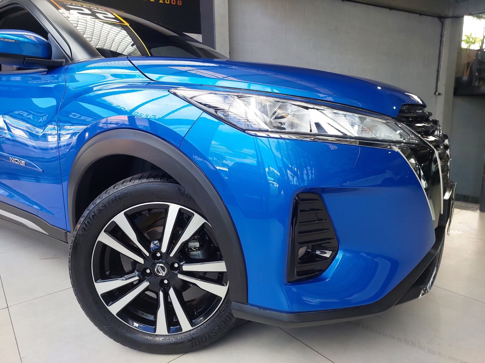 NISSAN KICKS
