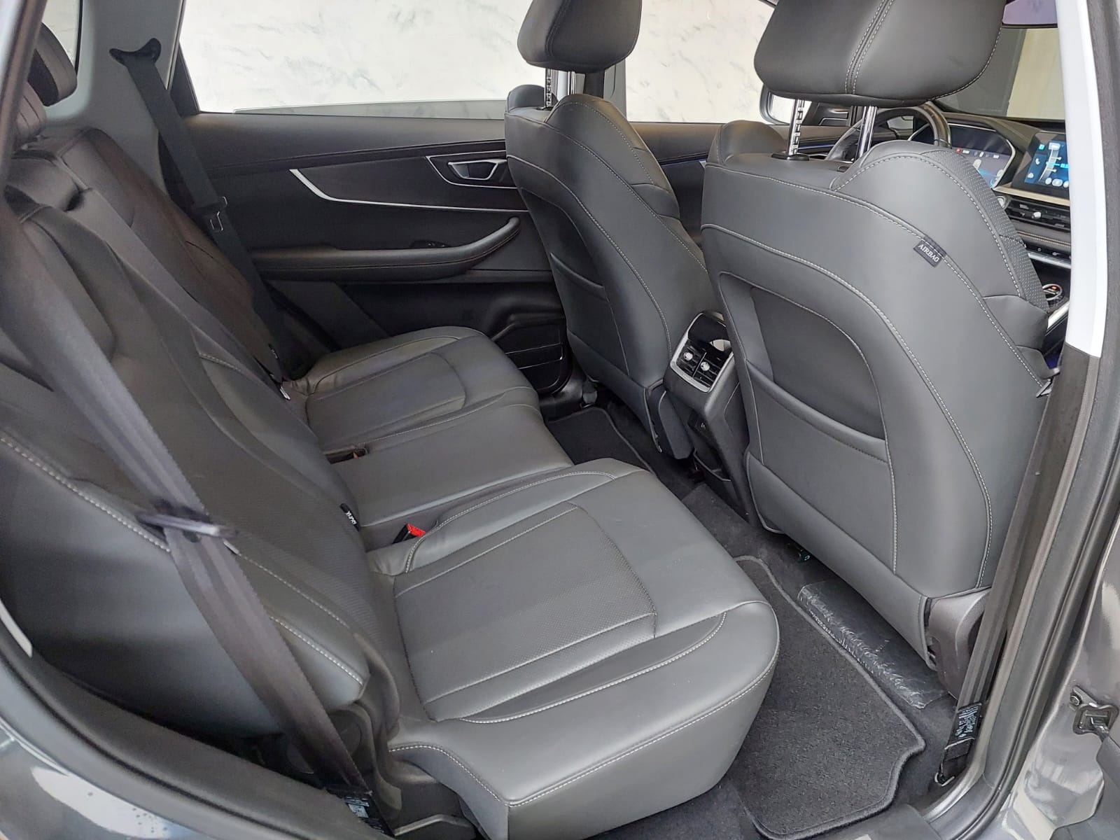 CHERY TIGGO 8