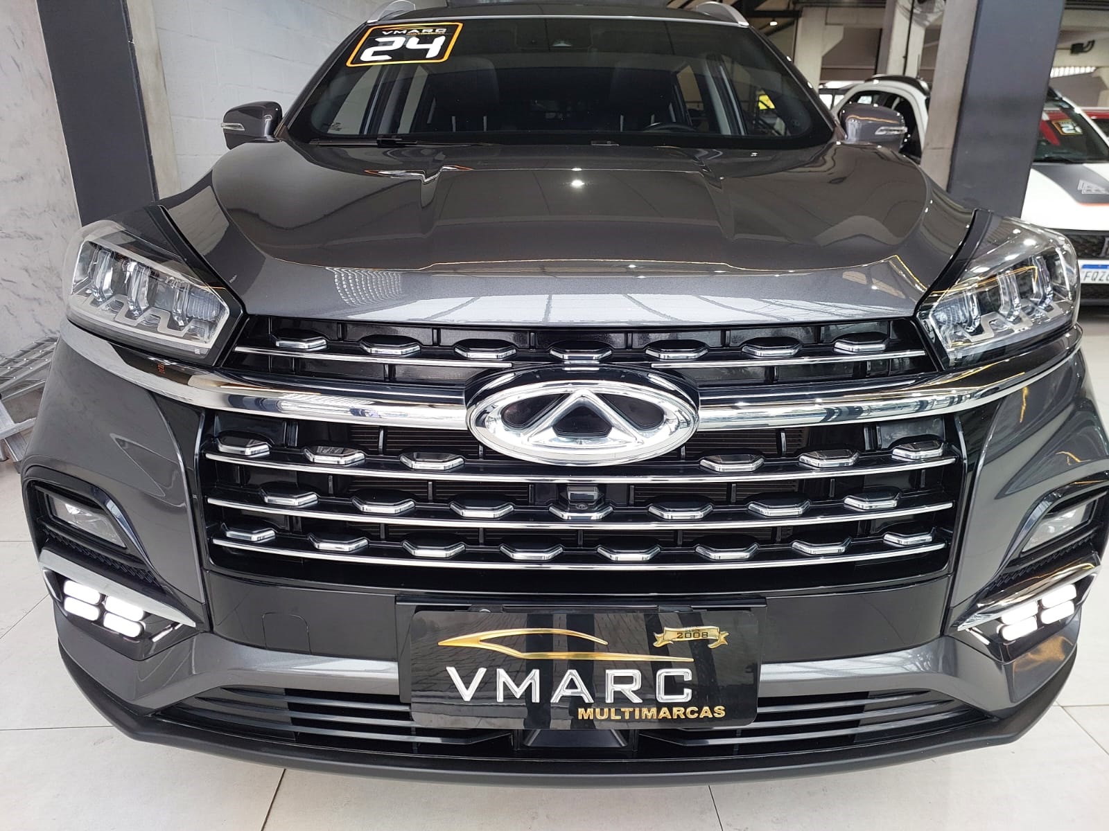 CHERY TIGGO 8