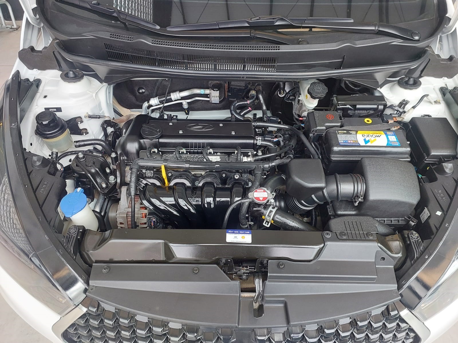HYUNDAI HB20S