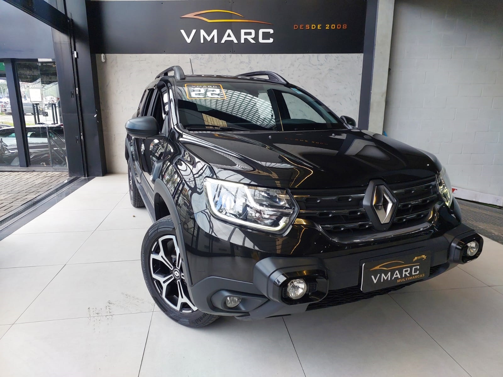 RENAULT DUSTER