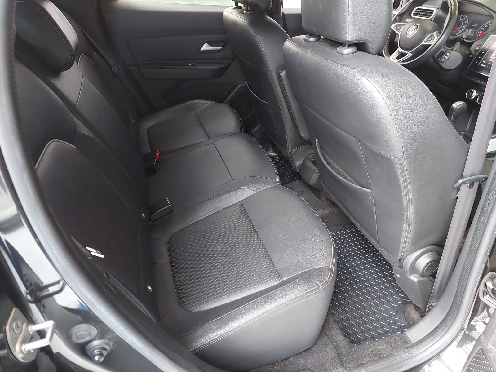 RENAULT DUSTER