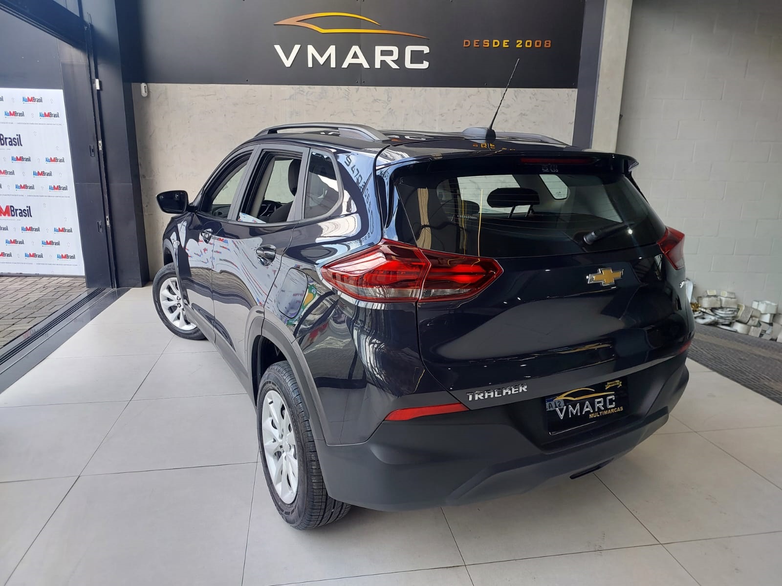 CHEVROLET TRACKER