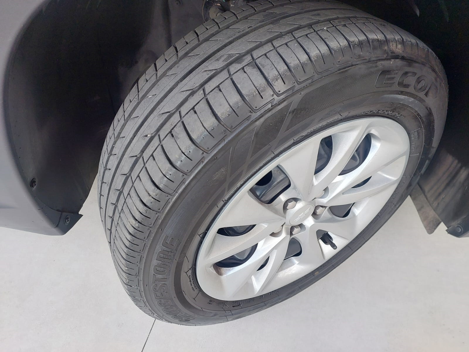 CHEVROLET TRACKER