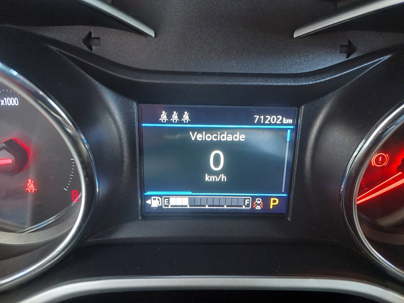 CHEVROLET TRACKER