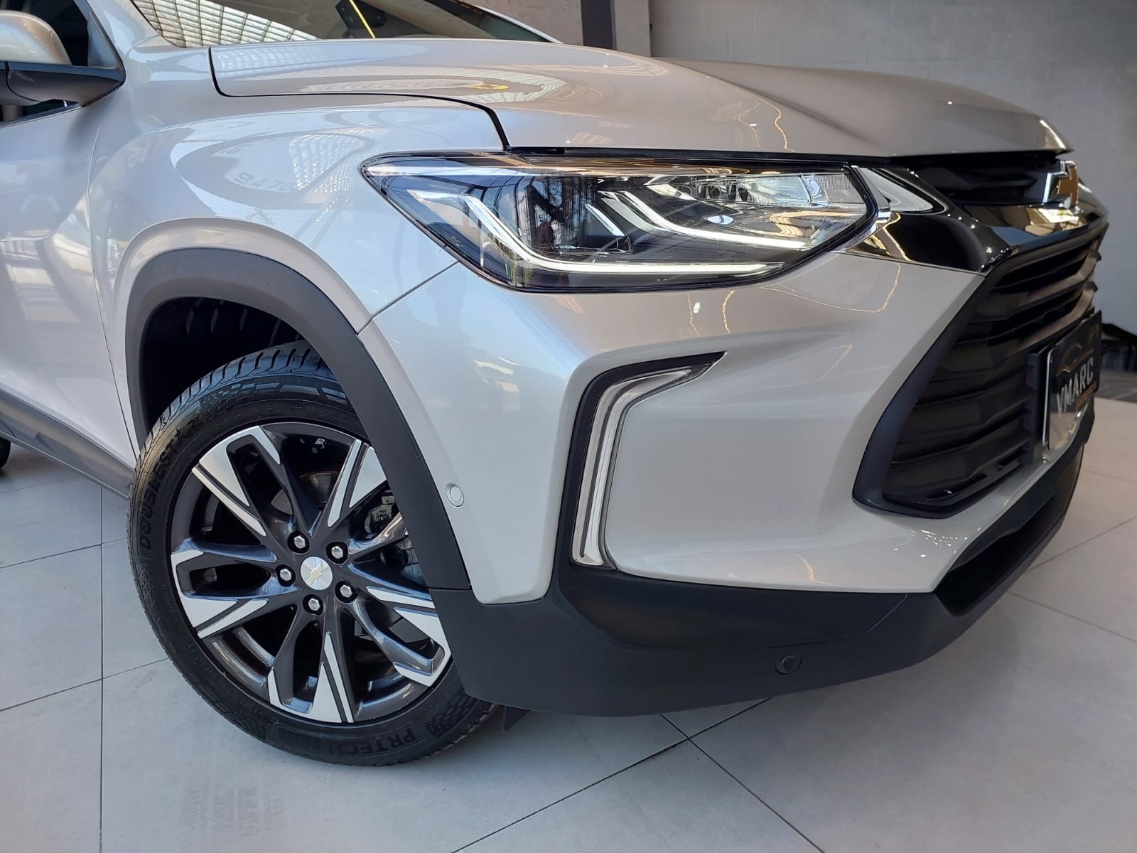 CHEVROLET TRACKER