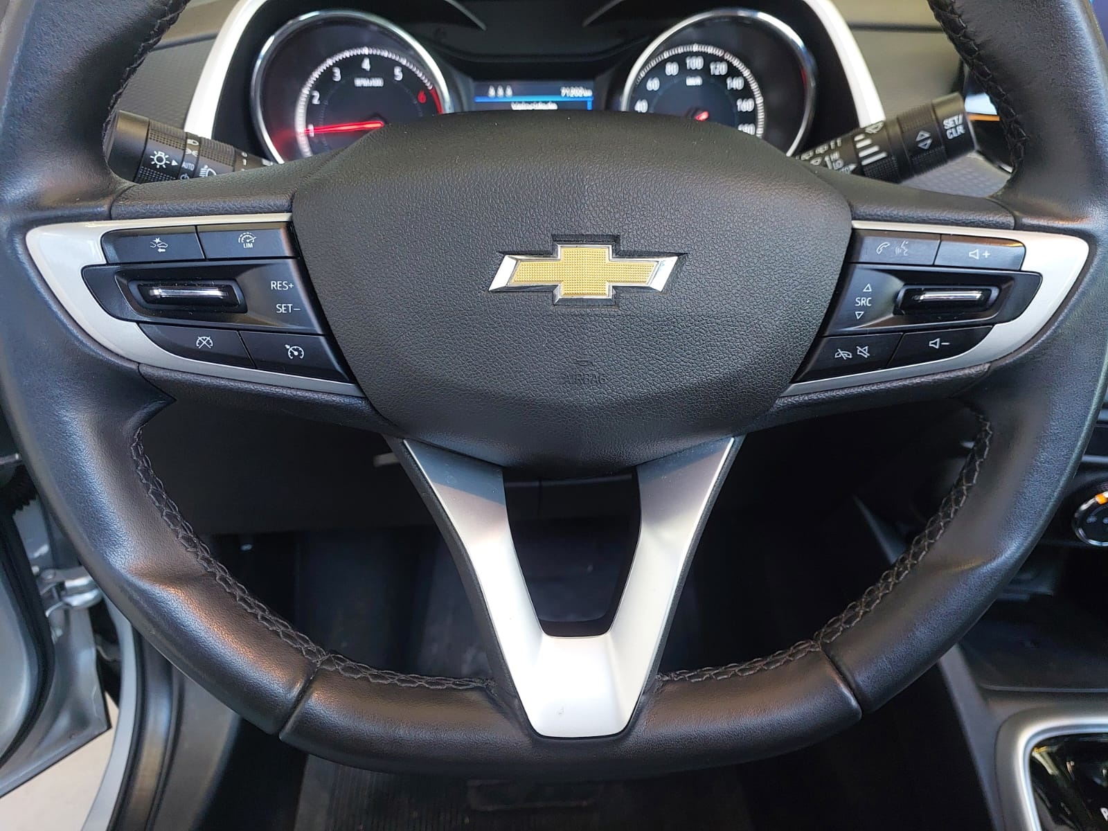 CHEVROLET TRACKER