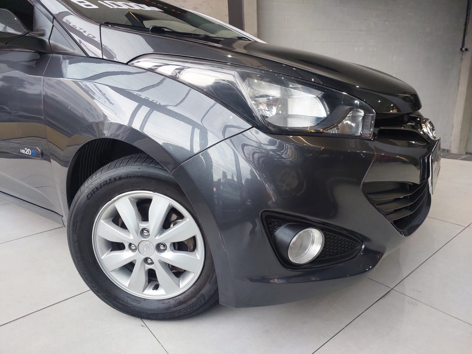 HYUNDAI HB20S