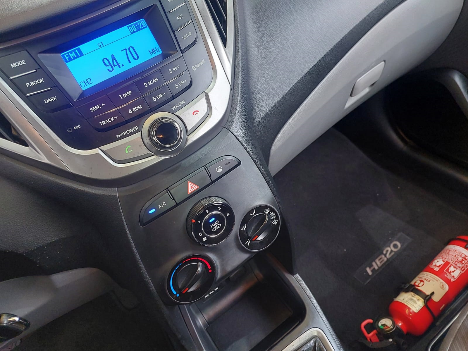 HYUNDAI HB20S