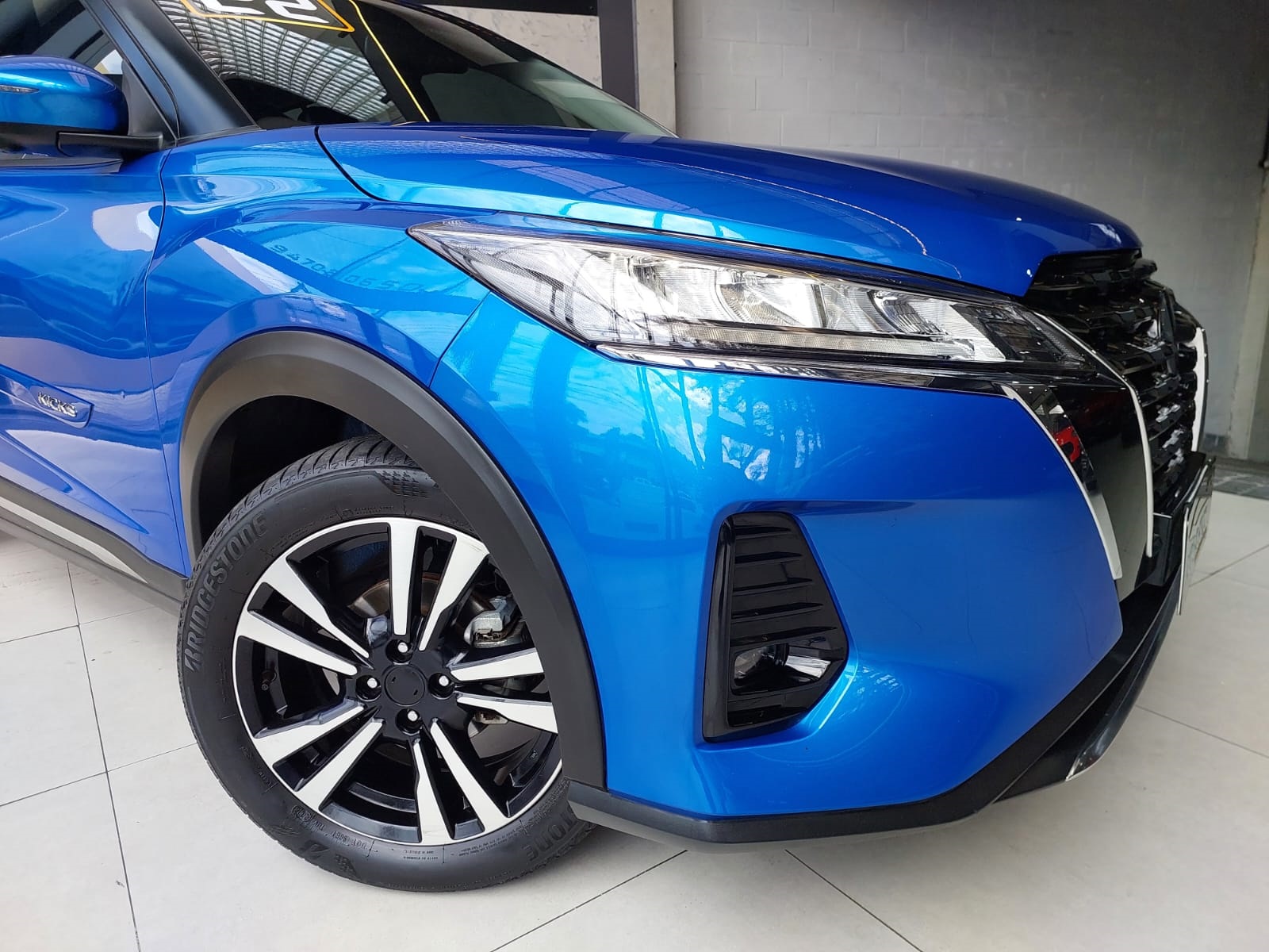 NISSAN KICKS