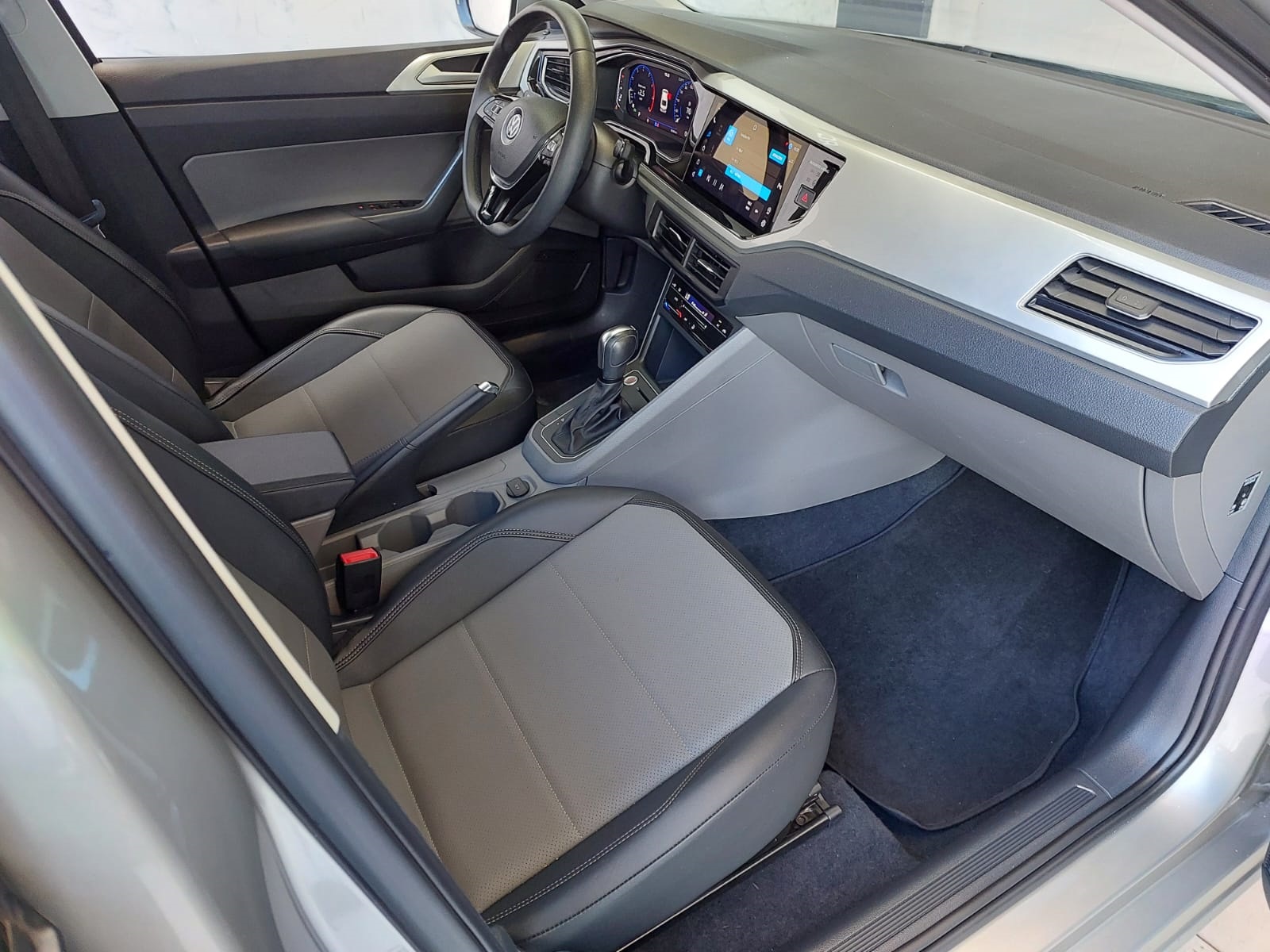 VOLKSWAGEN VIRTUS
