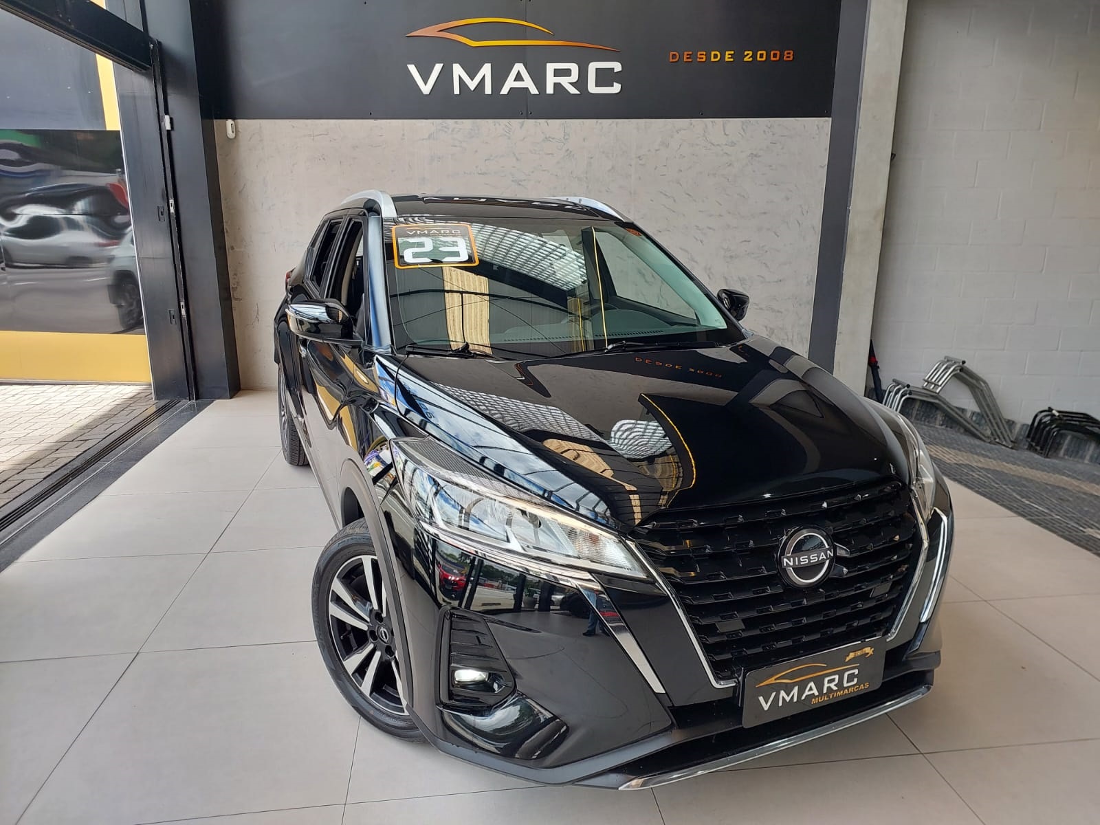 NISSAN KICKS