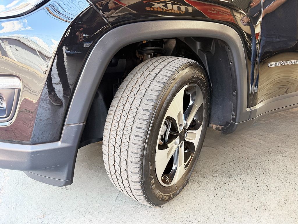 JEEP COMPASS