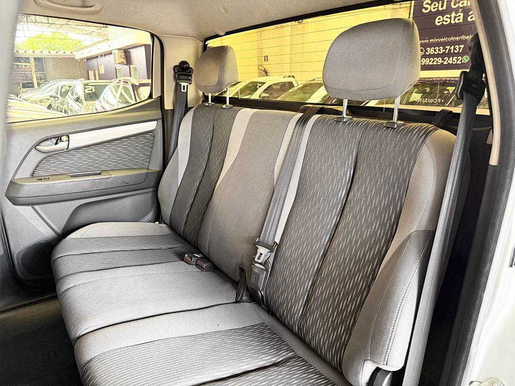 CHEVROLET S10