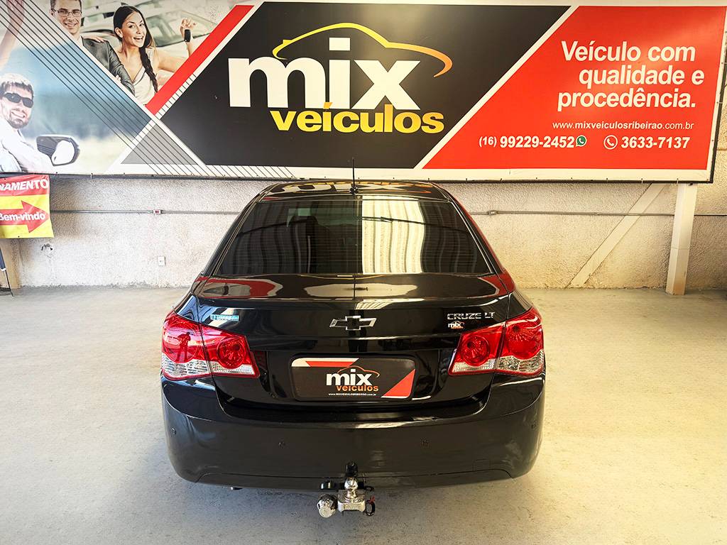 CHEVROLET CRUZE