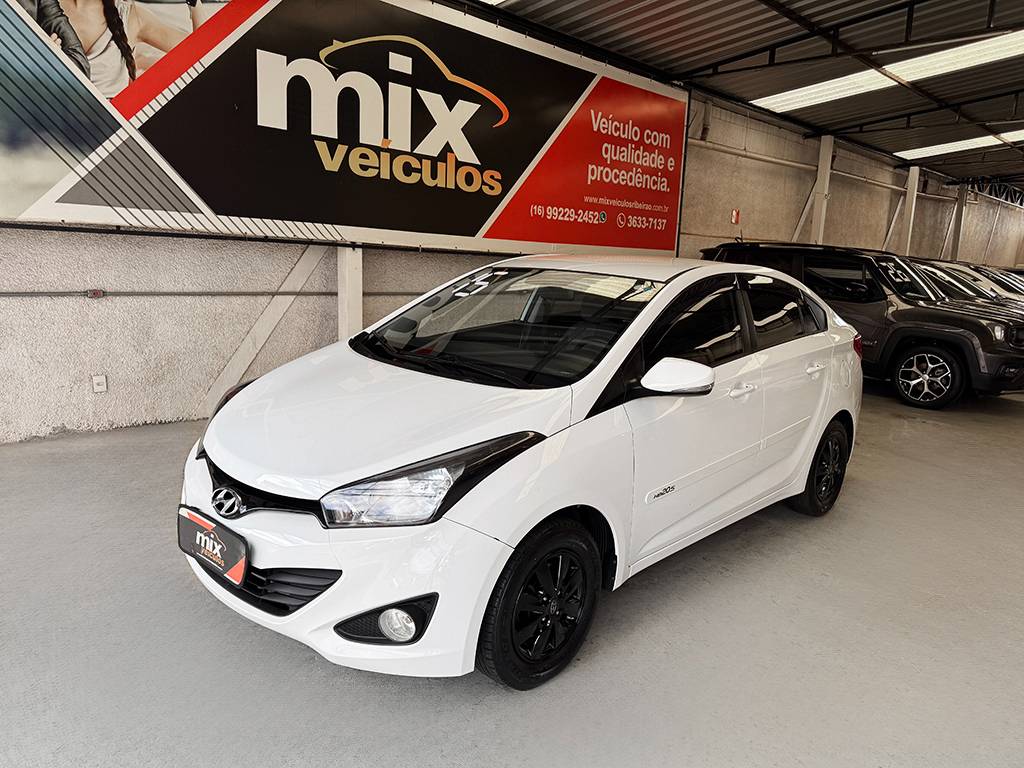 HYUNDAI HB20S