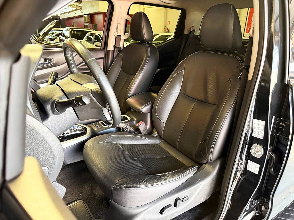 NISSAN FRONTIER