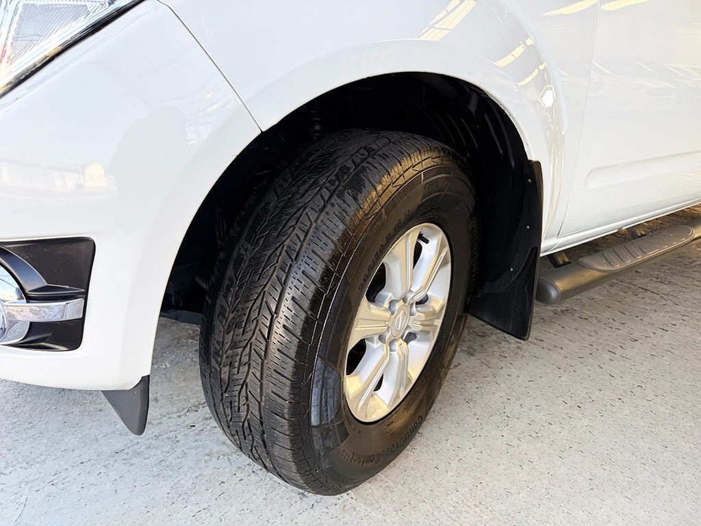 NISSAN FRONTIER