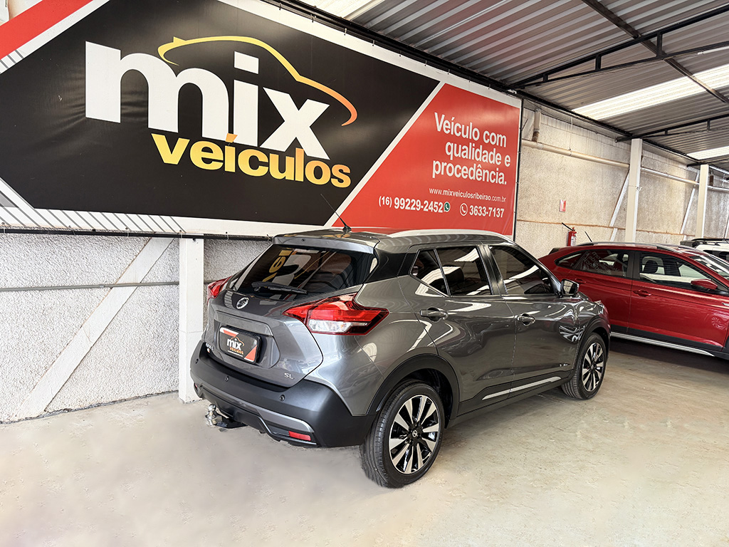 NISSAN KICKS