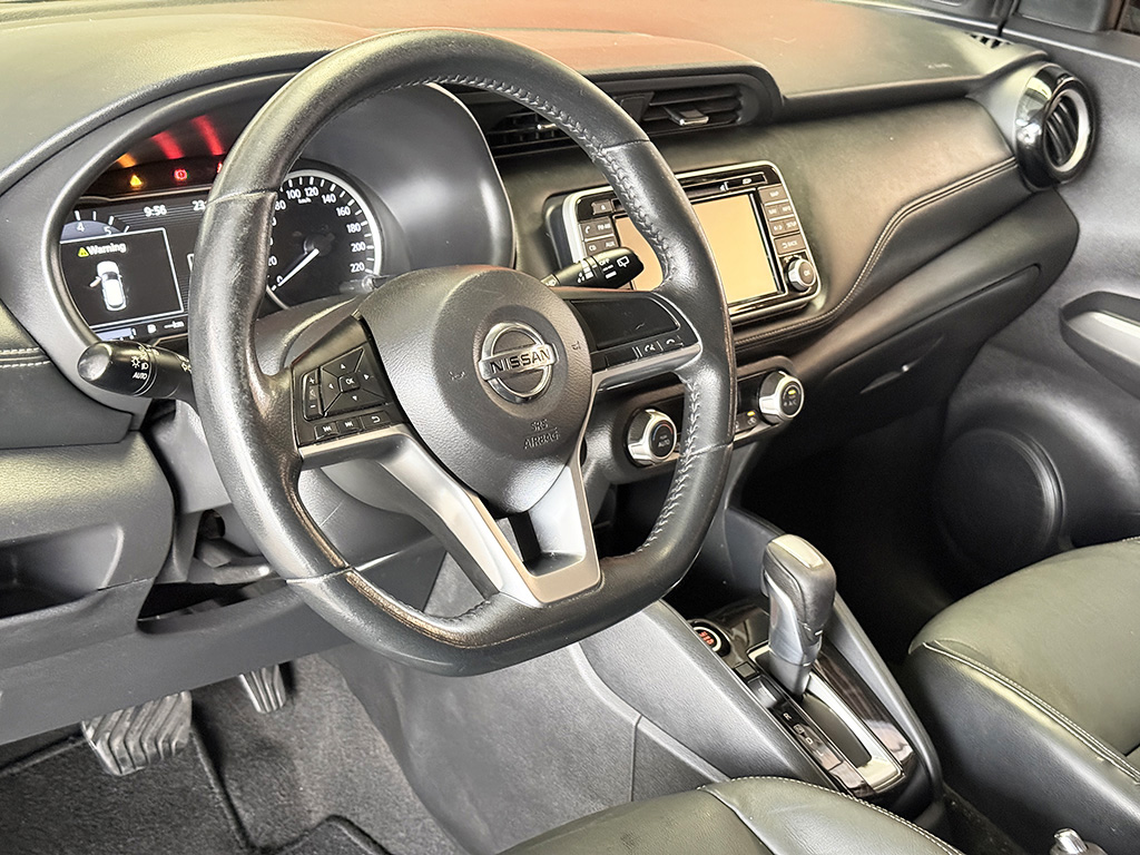 NISSAN KICKS