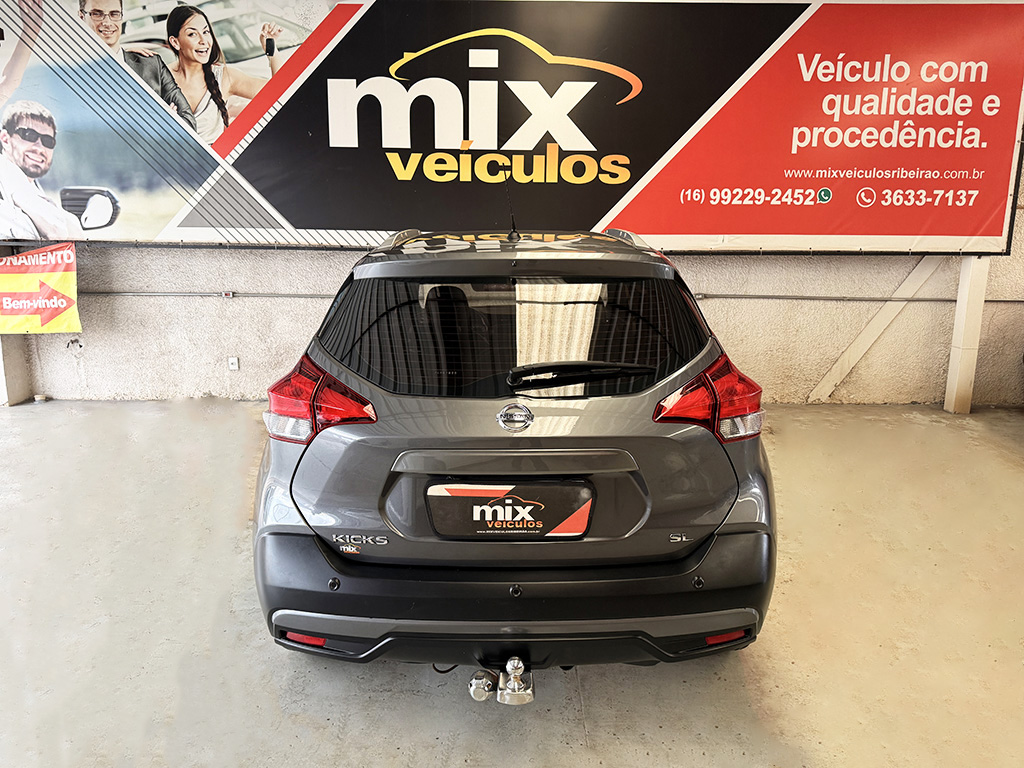 NISSAN KICKS
