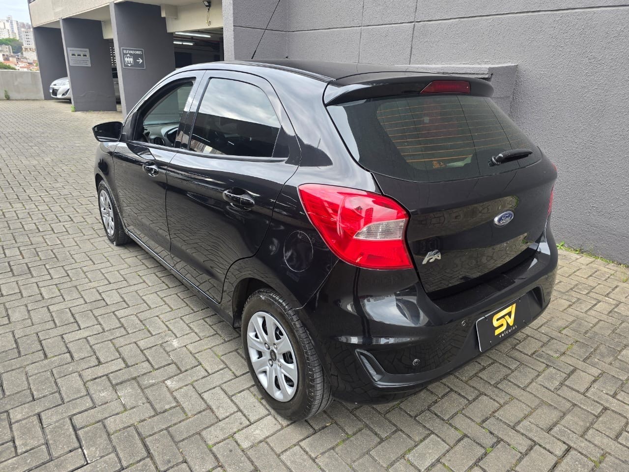 FORD KA