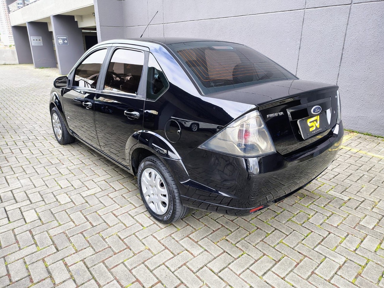 FORD FIESTA
