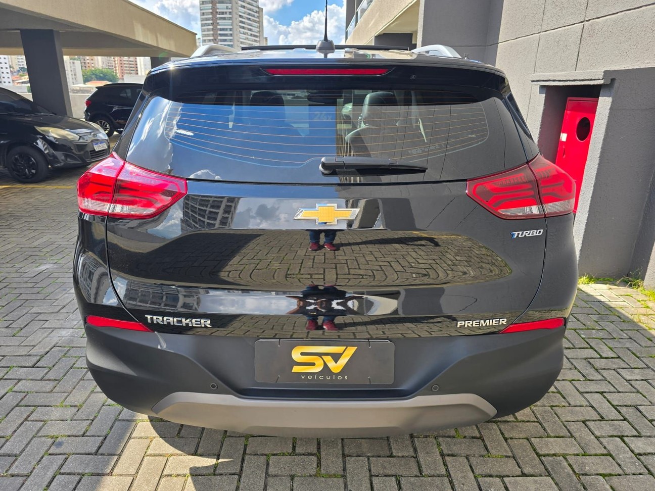 CHEVROLET TRACKER